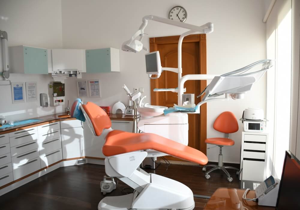 wyposażenie gabinetu stomatologicznego w nowoczesnym stylu
